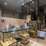 Oceanfront Luxury Living דירה