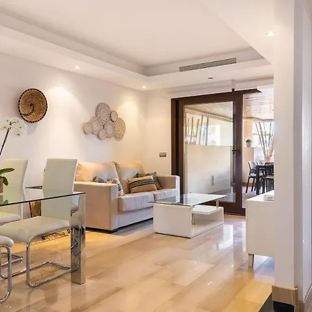 Apartmán Oceanfront Luxury Living *